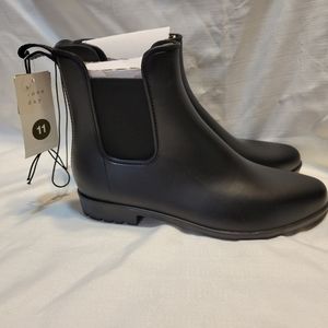 a .new day boots